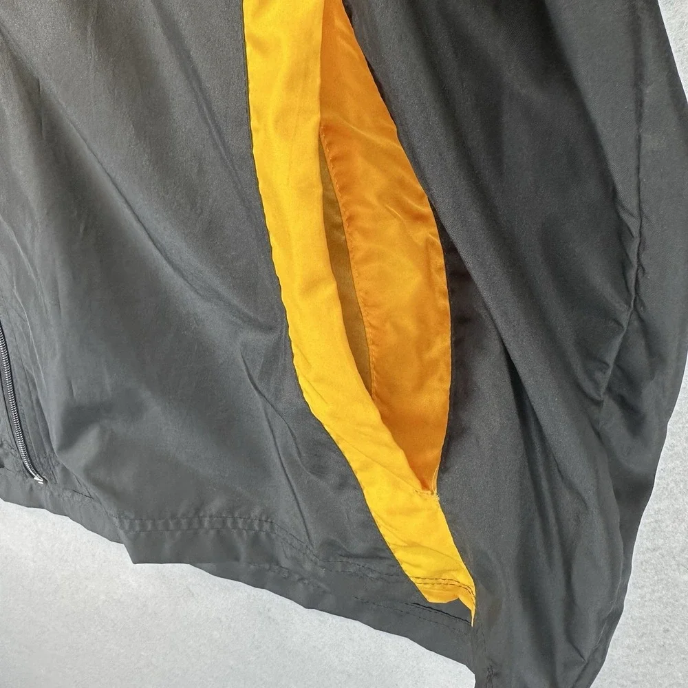 Starter Iowa Hawkeyes Men's XL Full Zip‎ Windbreaker Jacket Adult Y2K Black Gold